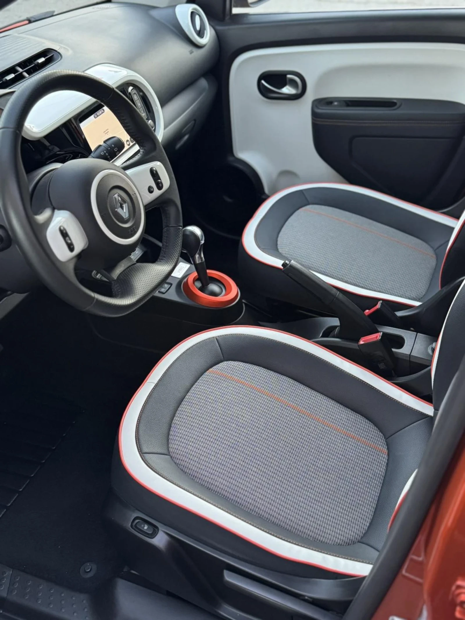 Renault Twingo Renault Twingo ZE Vibes | Mobile.bg   10
