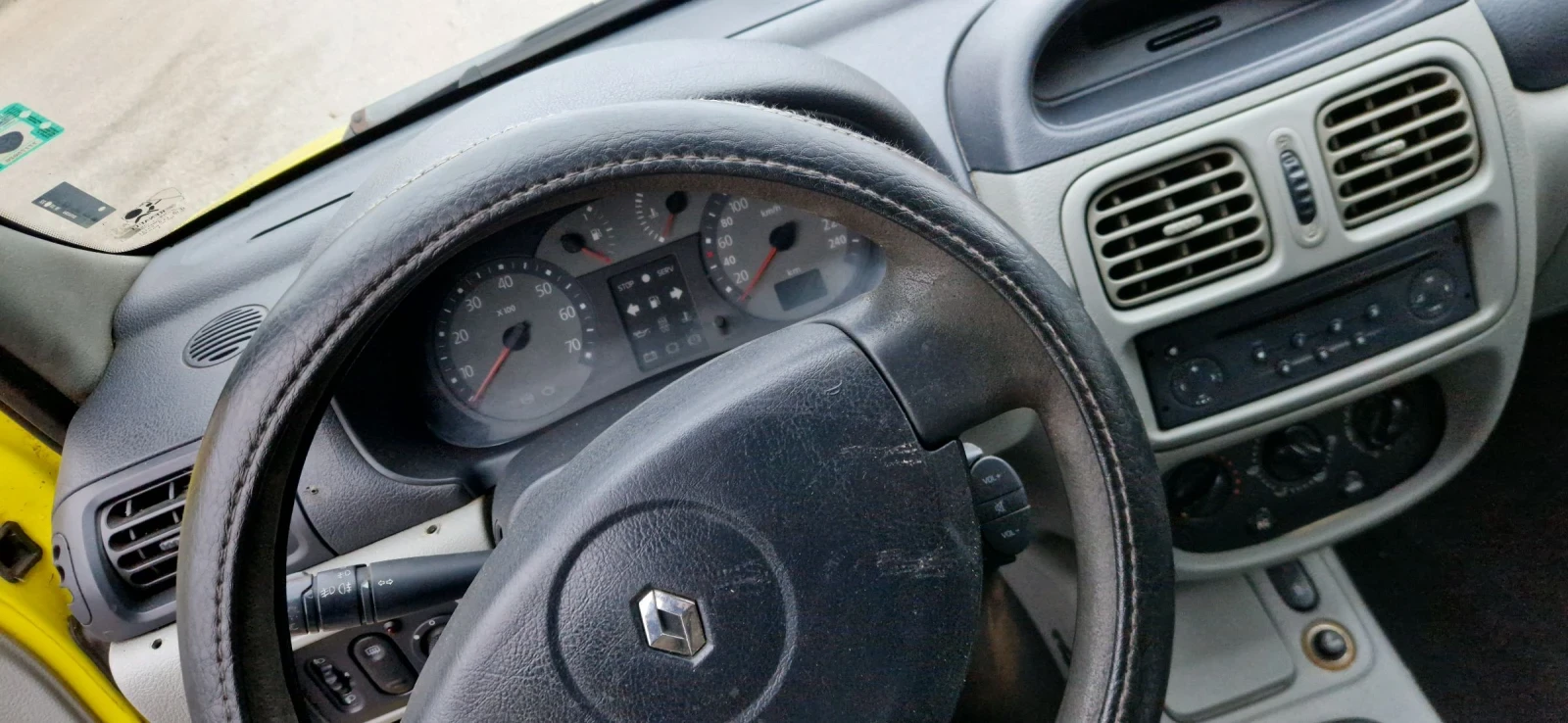 Renault Clio На части - изображение 5