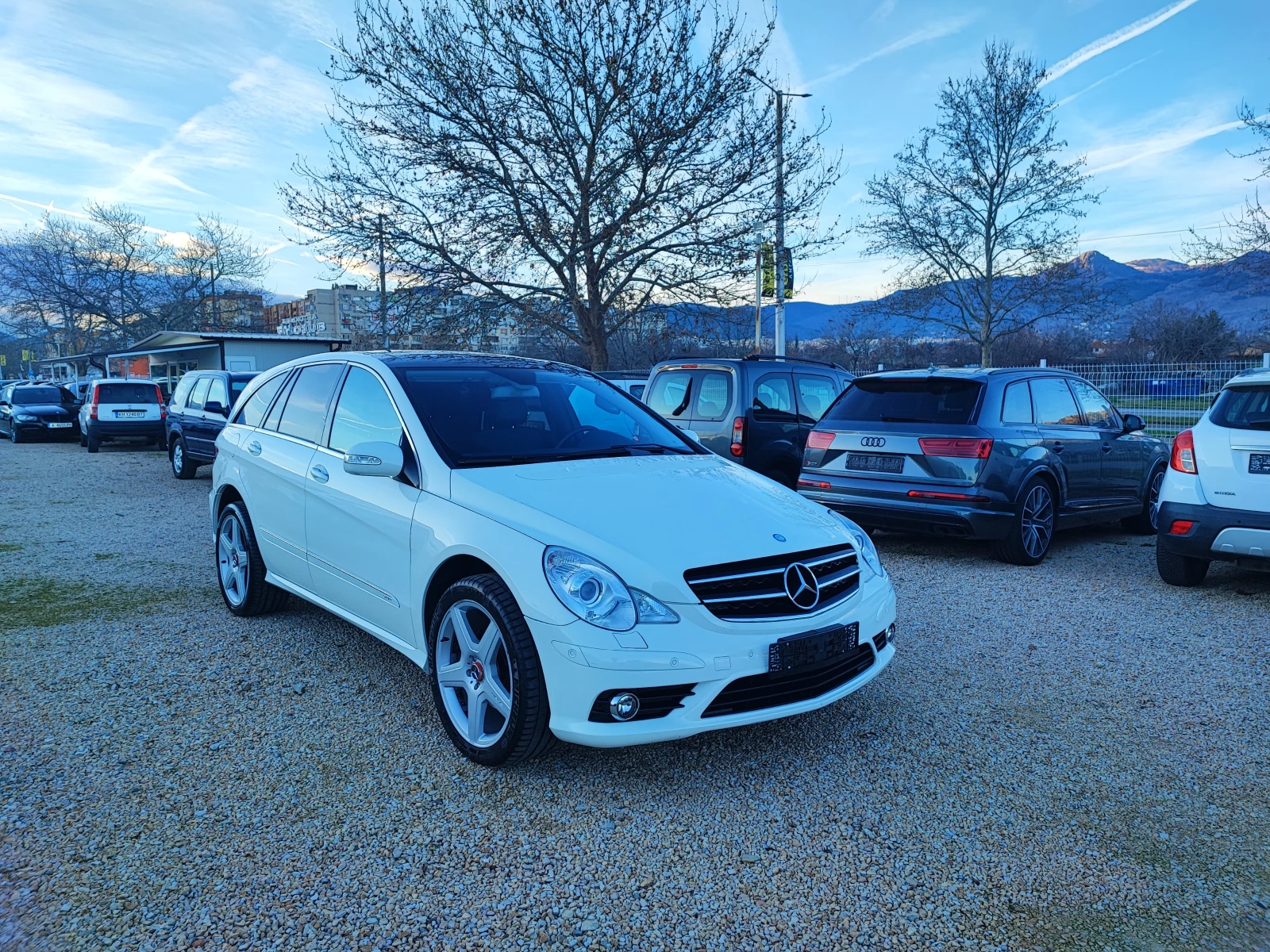 Mercedes-Benz R 320  7G TRONIC 4 Matic 224�� ��������� 7 ������ | Mobile.bg � ����������� 3