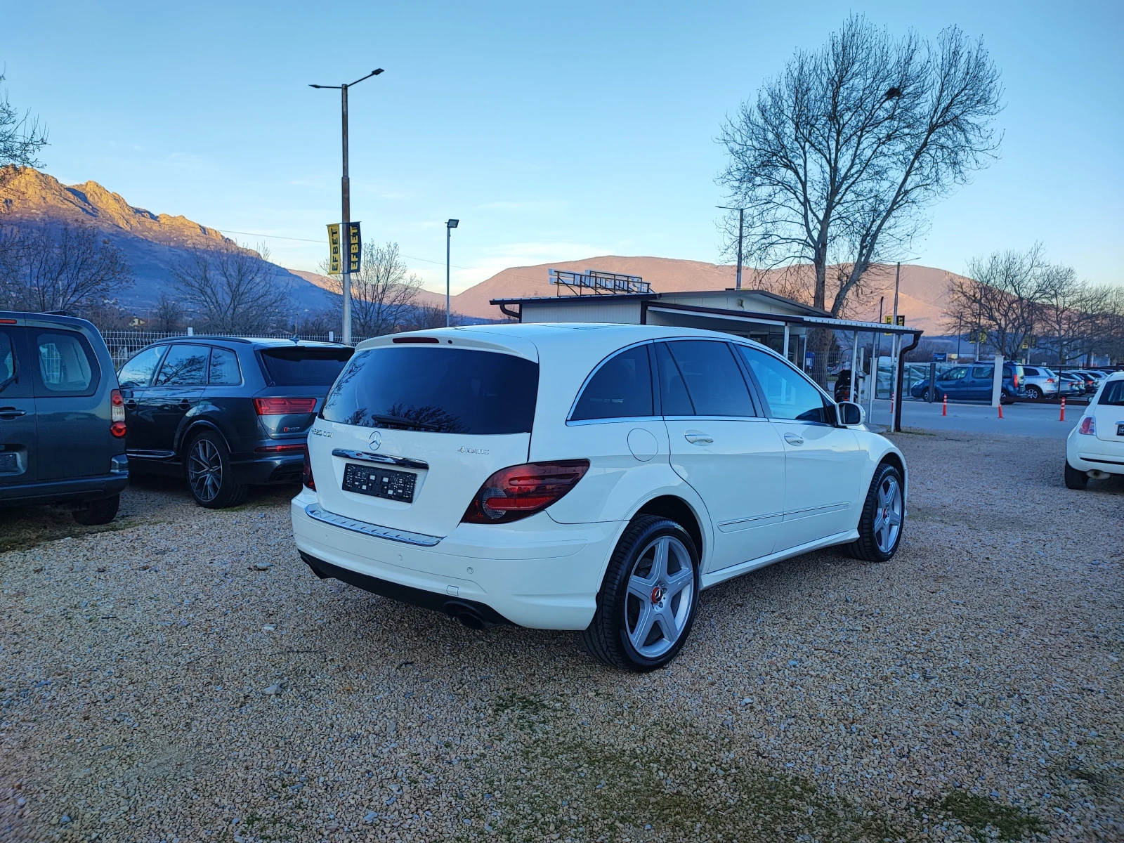 Mercedes-Benz R 320  7G TRONIC 4 Matic 224�� ��������� 7 ������ | Mobile.bg � ����������� 6