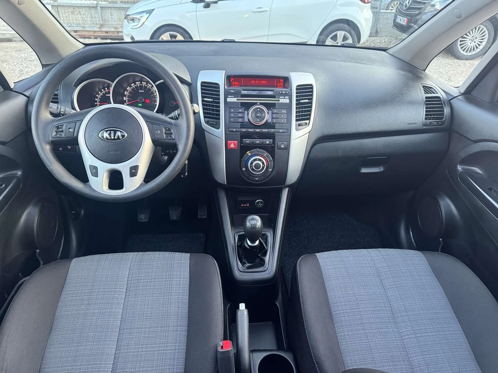 Kia Venga 1.4BENZIN* GAZ* PANORAMA* 90000km | Mobile.bg � ����������� 11