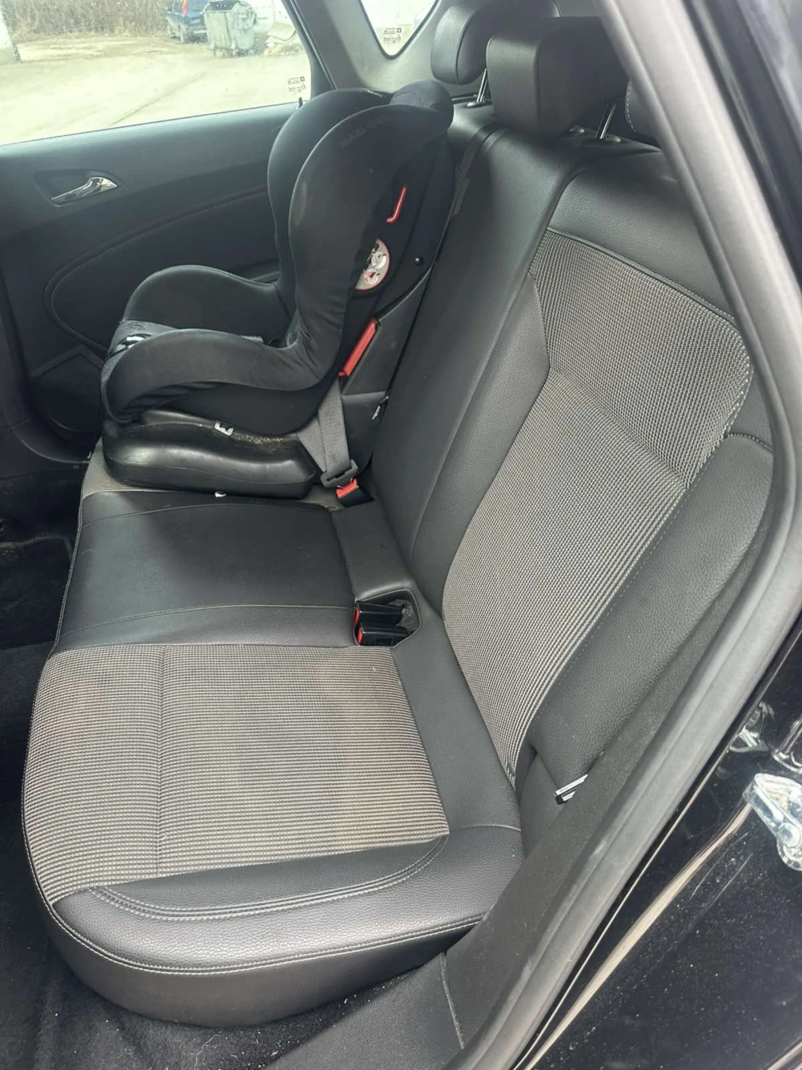 Opel Astra 1.7cdti COSMO - изображение 7