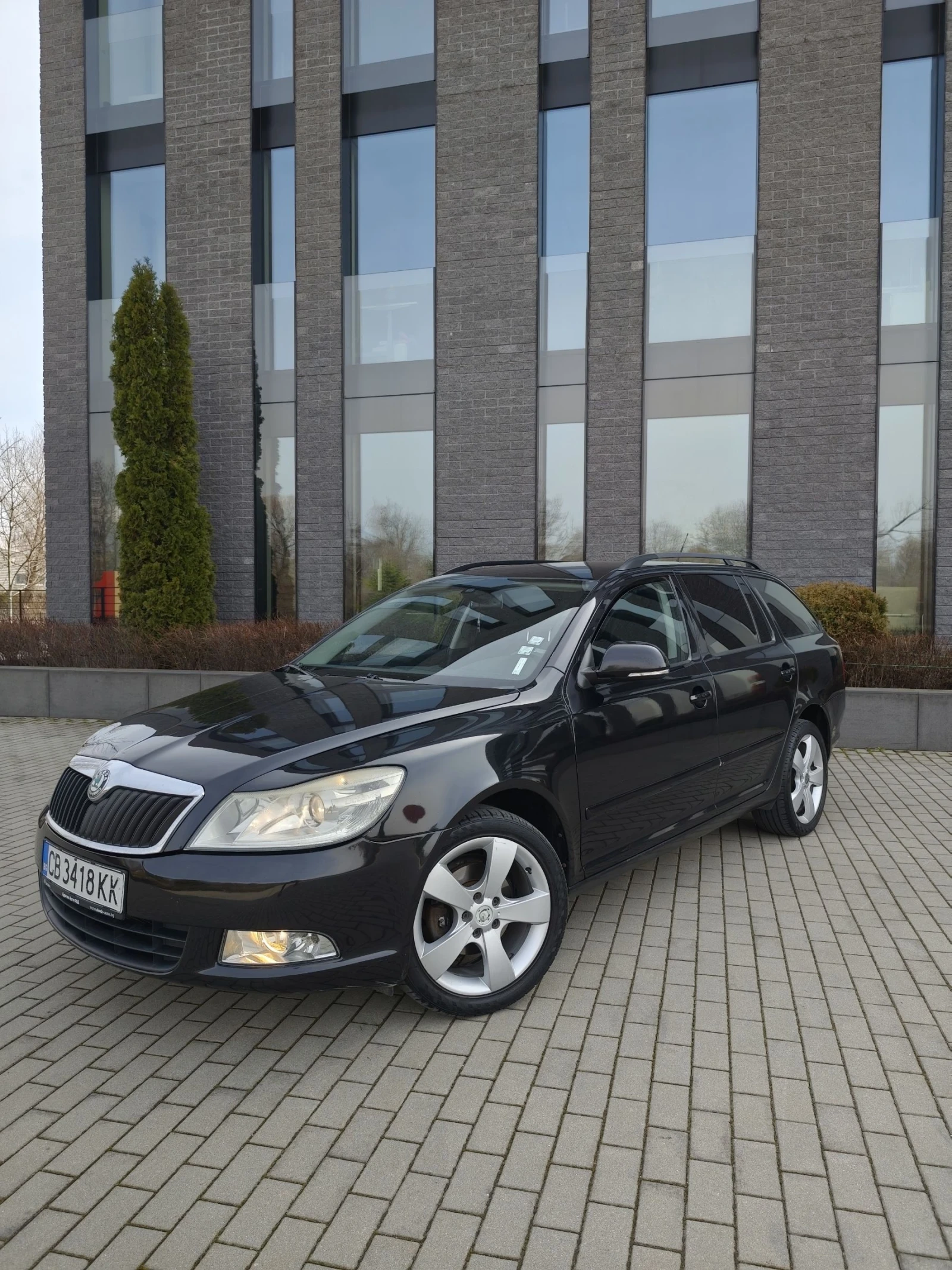 Skoda Octavia 1.6 TDI Avtomat DSG 2011г 