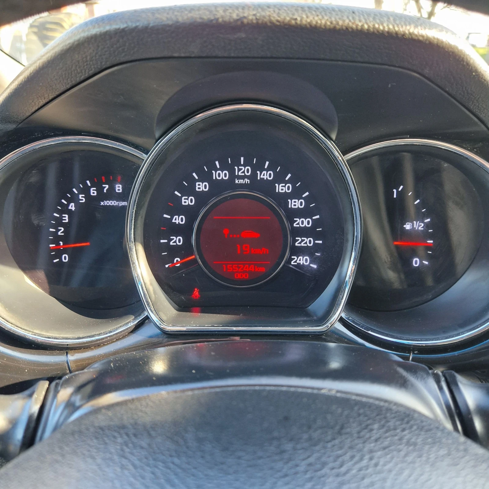 Kia Ceed 1.4i 99к.с, снимка 12 - Автомобили и джипове - 53816582