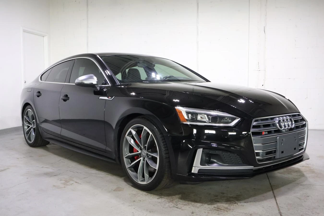 Audi S5 * АвтоКредит * (ЦЕНА ДО БГ), снимка 4 - Автомобили и джипове - 54264602