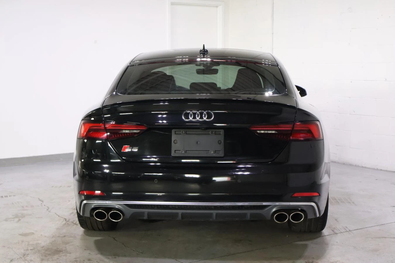 Audi S5 * АвтоКредит * (ЦЕНА ДО БГ), снимка 3 - Автомобили и джипове - 54264602