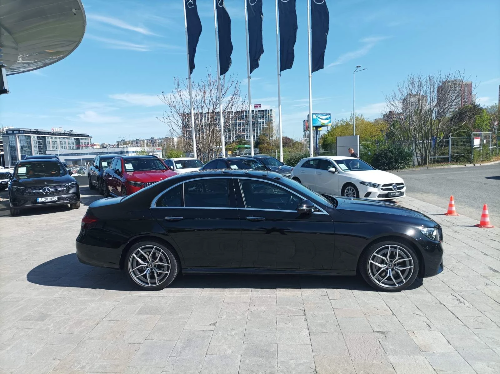 Mercedes-Benz E 400 d 4MATIC, снимка 3 - Автомобили и джипове - 54340015