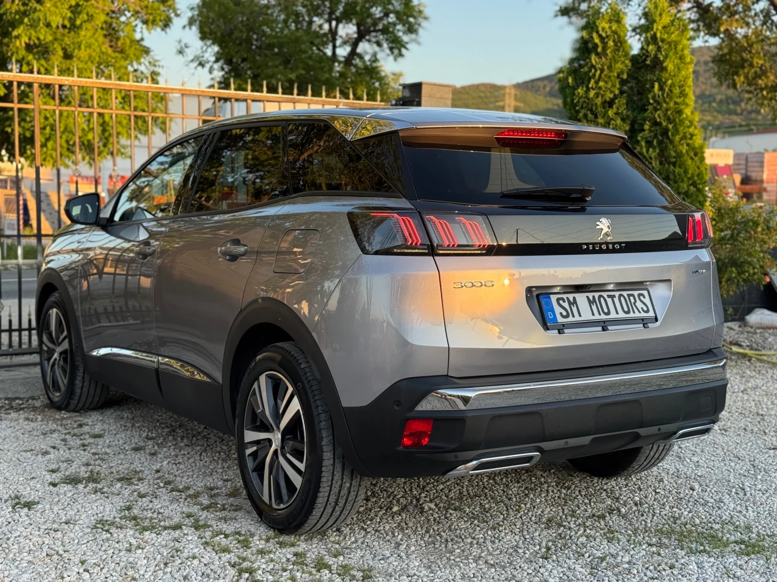 Peugeot 3008 Hybrid/ALLURE, снимка 15 - Автомобили и джипове - 54629214