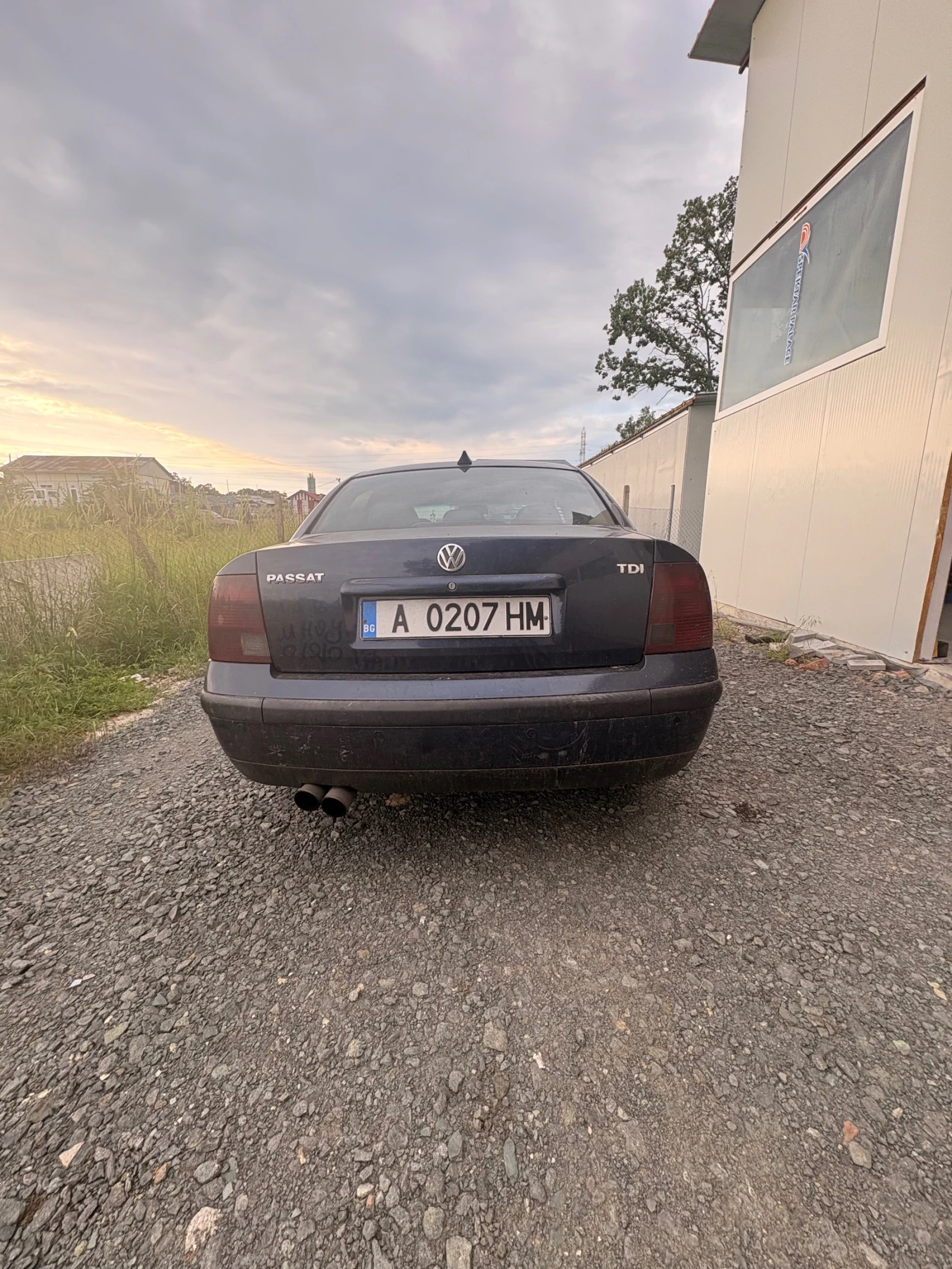 VW Passat B5 1.9 TDI, снимка 2 - Автомобили и джипове - 54741998