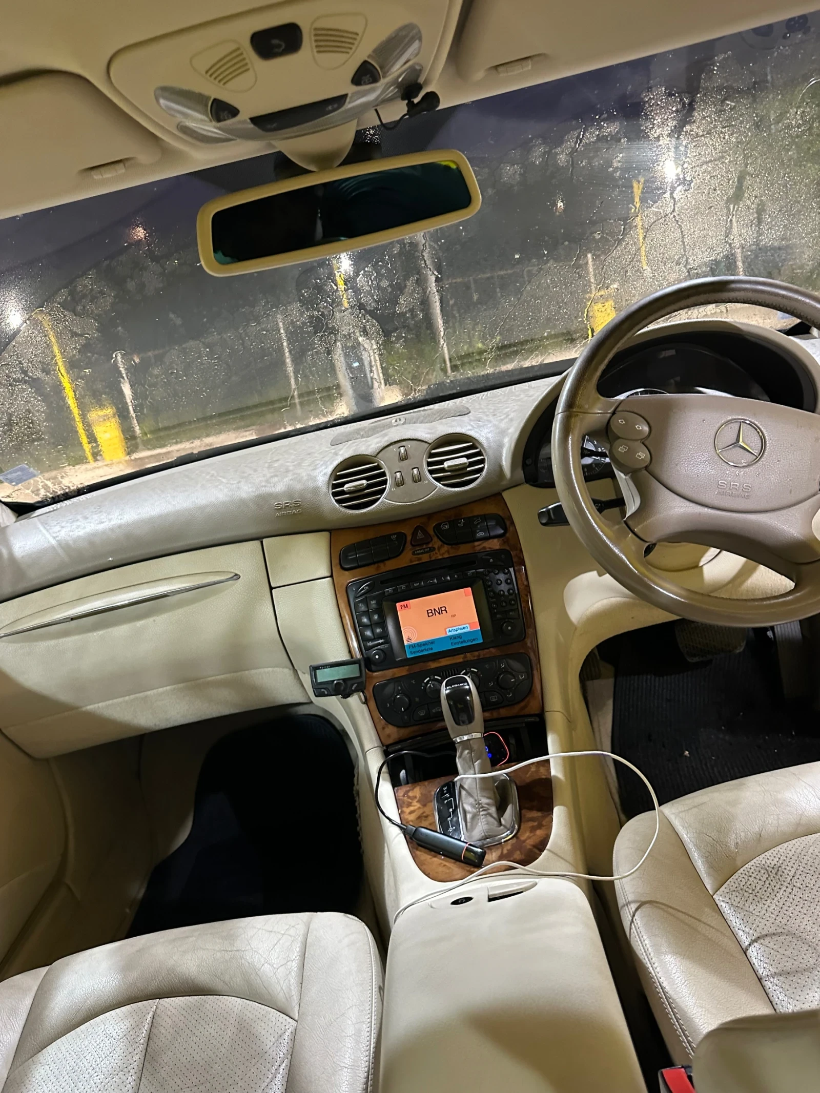 Mercedes-Benz CLK, снимка 8 - Автомобили и джипове - 54888592