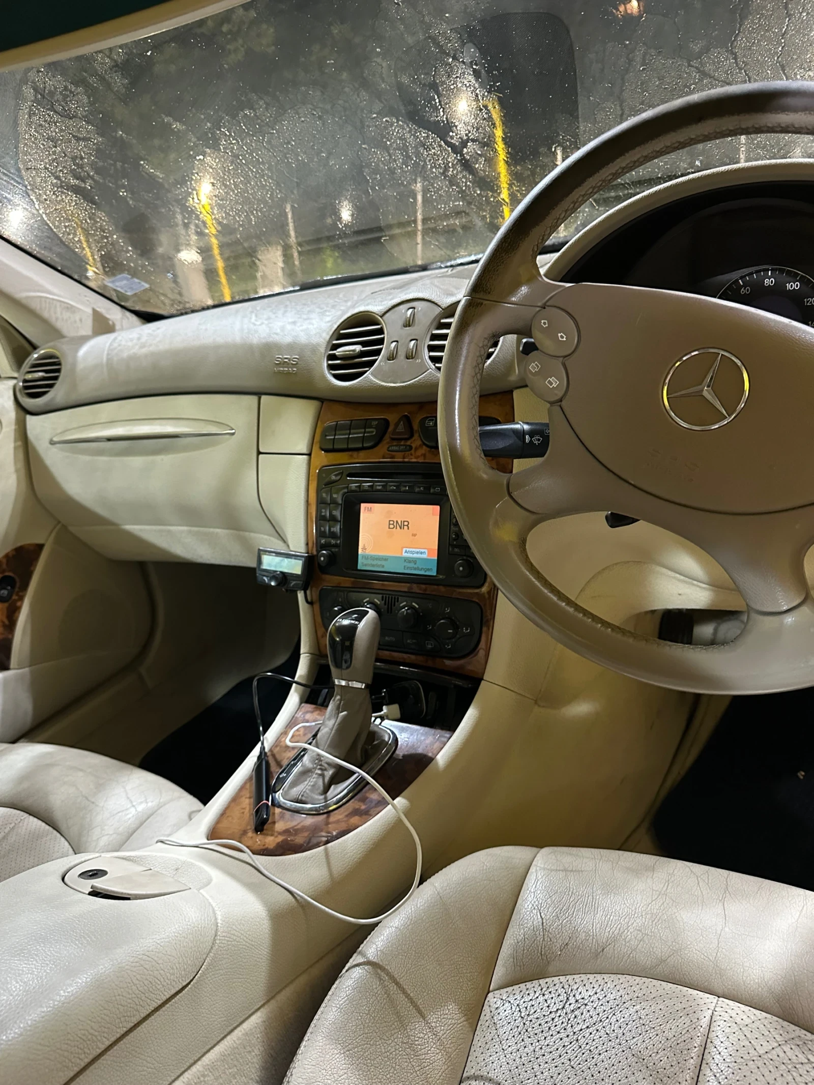 Mercedes-Benz CLK, снимка 7 - Автомобили и джипове - 54888592