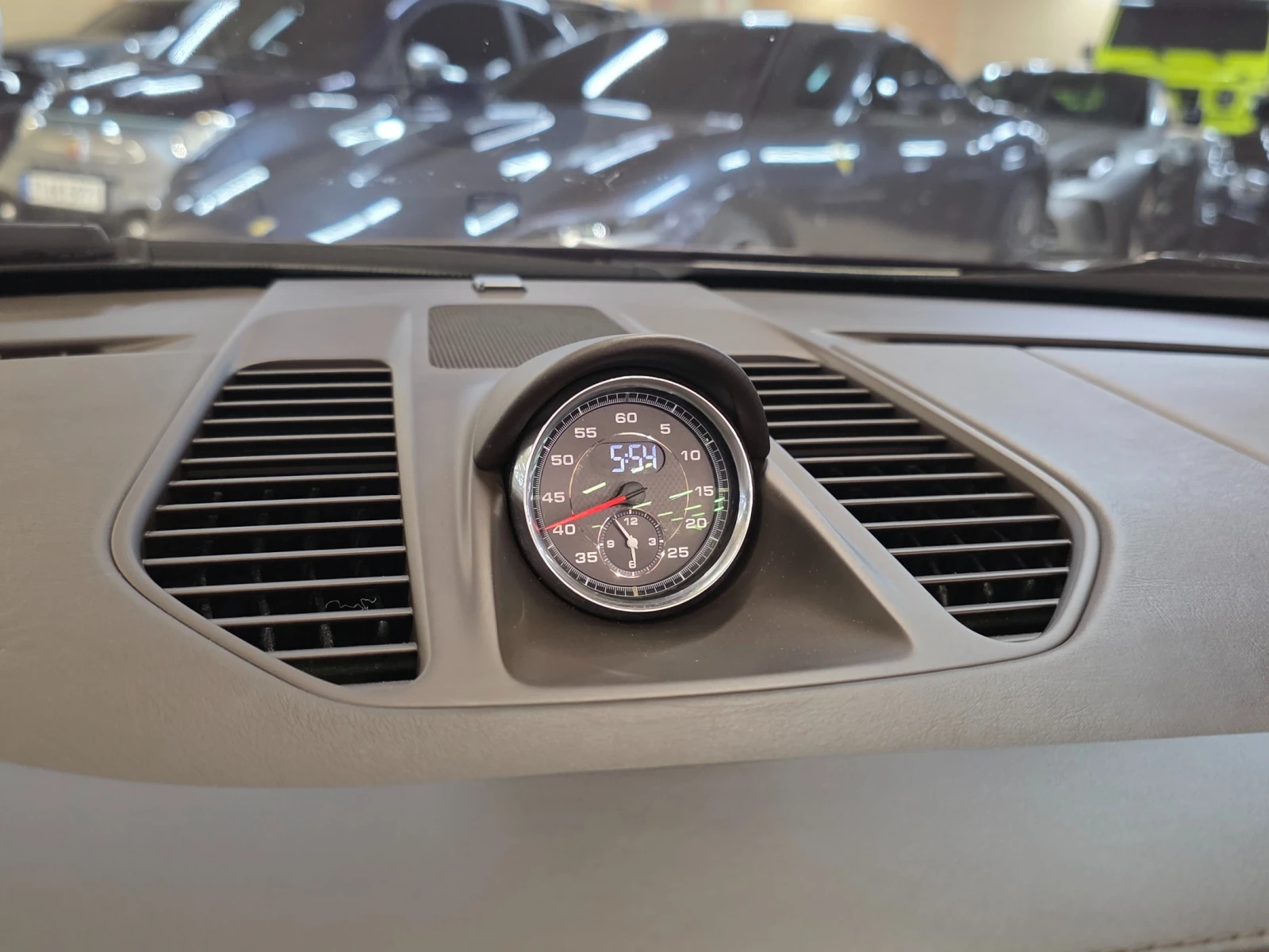Porsche 911 Carrera S* BOSE* ПОДГРЕВ ВОЛАН* КРАЙНА ЦЕНА, снимка 12 - Автомобили и джипове - 55349475