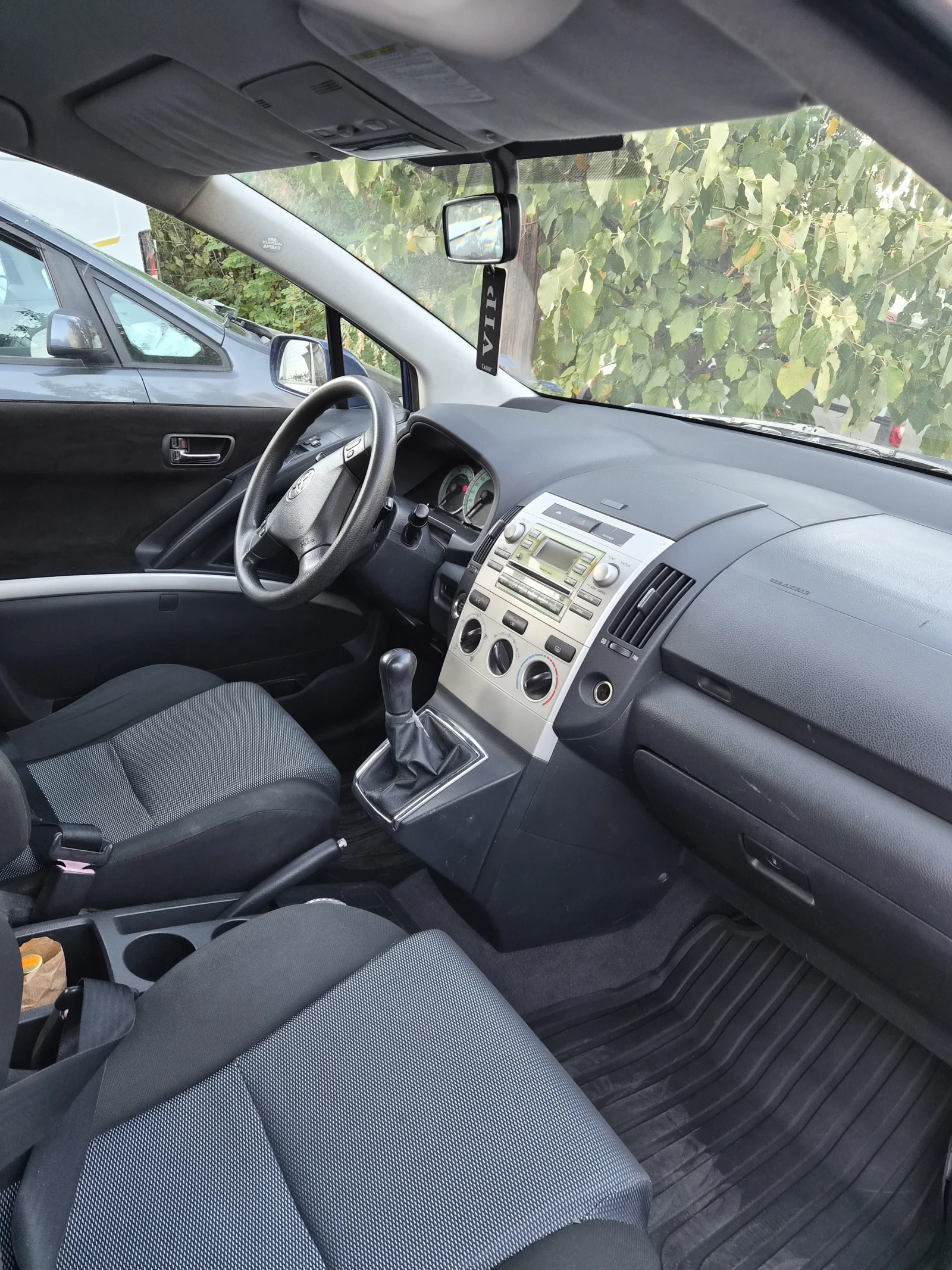 Toyota Corolla Corolla verso , снимка 9 - Автомобили и джипове - 56234531