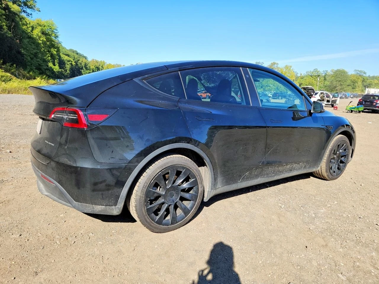 Tesla Model Y LONG RANGE DUAL MOTOR AWD| FSDC3, снимка 3 - Автомобили и джипове - 56366854