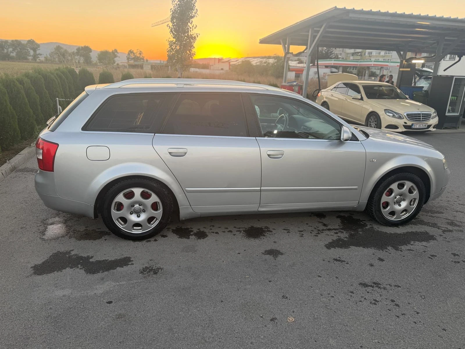 Audi A4, снимка 3 - Автомобили и джипове - 56653072