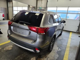 Mitsubishi Outlander * ES * CARFAX *  - 26100 лв. / 13344.72 € - 18417708 3