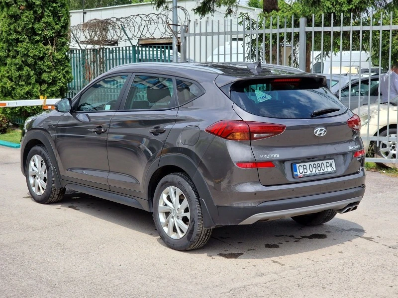 Hyundai Tucson 1.6TGDi LED, снимка 6 - Автомобили и джипове - 45729646