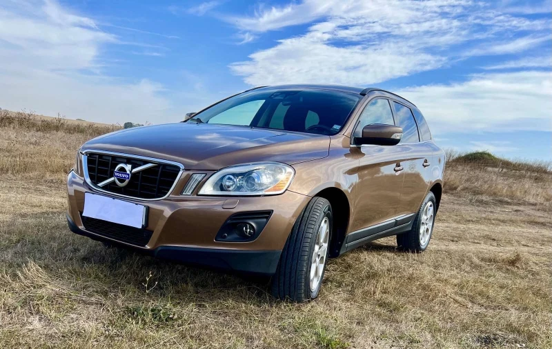 Volvo XC60 2.4D5, снимка 1 - Автомобили и джипове - 47325207