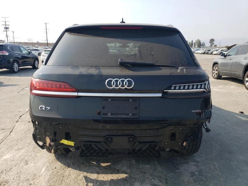 Audi Q7 Premium Plus* Distronic* Shadow line* Обдух* Подгр, снимка 5 - Автомобили и джипове - 47564518