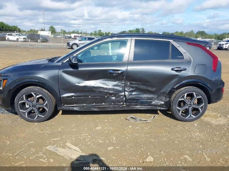 Kia Niro SX TOURING, снимка 13 - Автомобили и джипове - 47831229