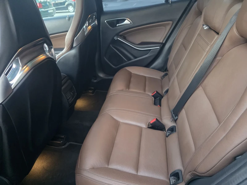 Mercedes-Benz GLA 45 AMG 381 HP, снимка 15 - Автомобили и джипове - 51827082