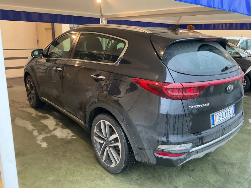 Kia Sportage 1.6 CRDI * * ENERGY* * FACE* * , снимка 12 - Автомобили и джипове - 52791388