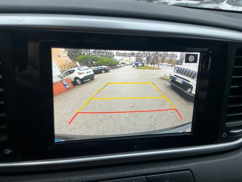 Kia Sportage 1.6 CRDI * * ENERGY* * FACE* * , снимка 10 - Автомобили и джипове - 52791388