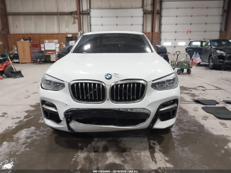 BMW X4 M-PACK* HEAD-UP* ПОДГРЕВ* HARMAN/KARDON* AMBIENT, снимка 3 - Автомобили и джипове - 53296395