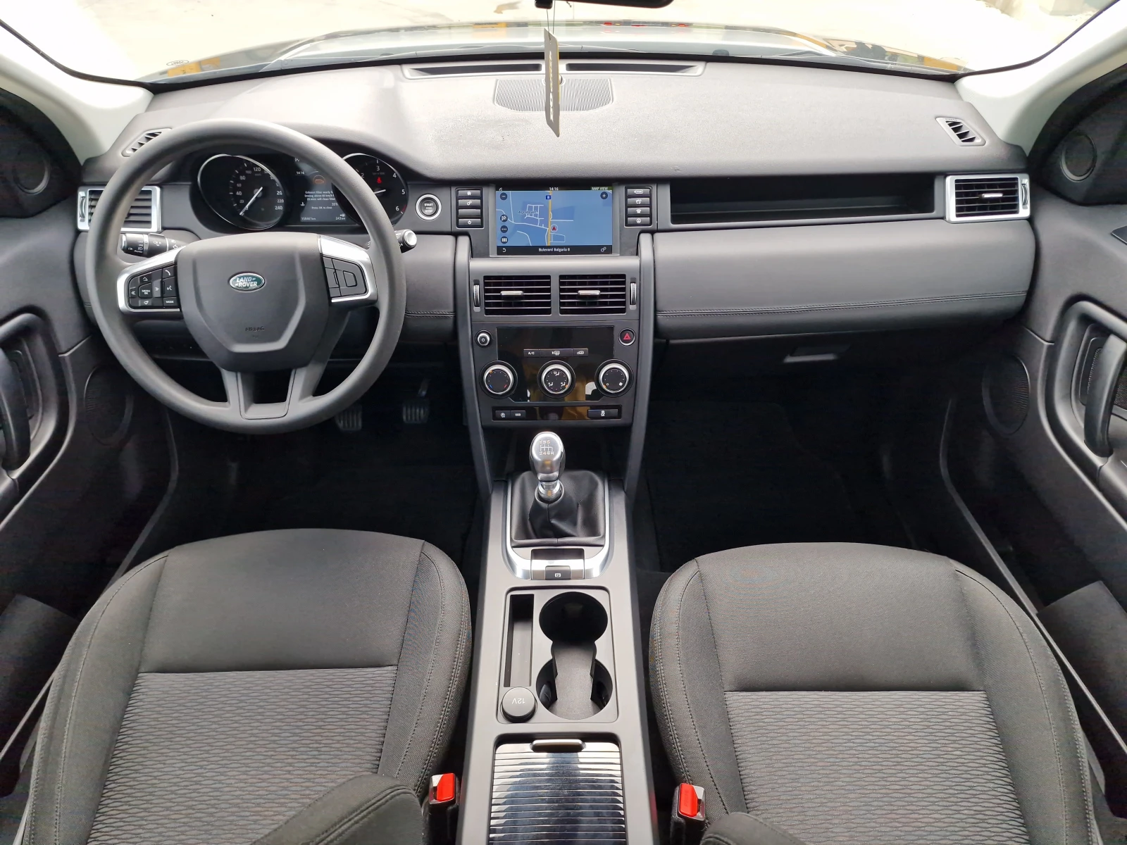 Land Rover Discovery Sport 2.0 TD4  - изображение 10