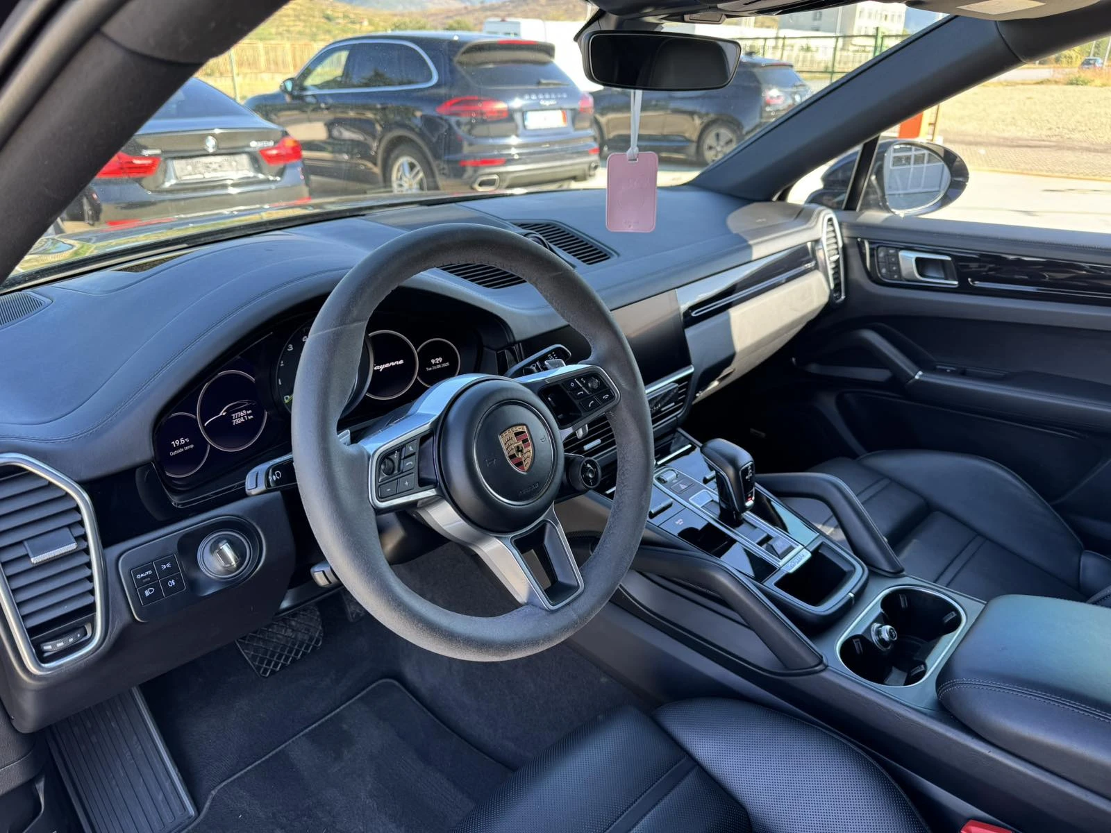 Porsche Cayenne 462ps* e-hybrid* Coupe* Кожа* Пано* Distr* Head up - изображение 9