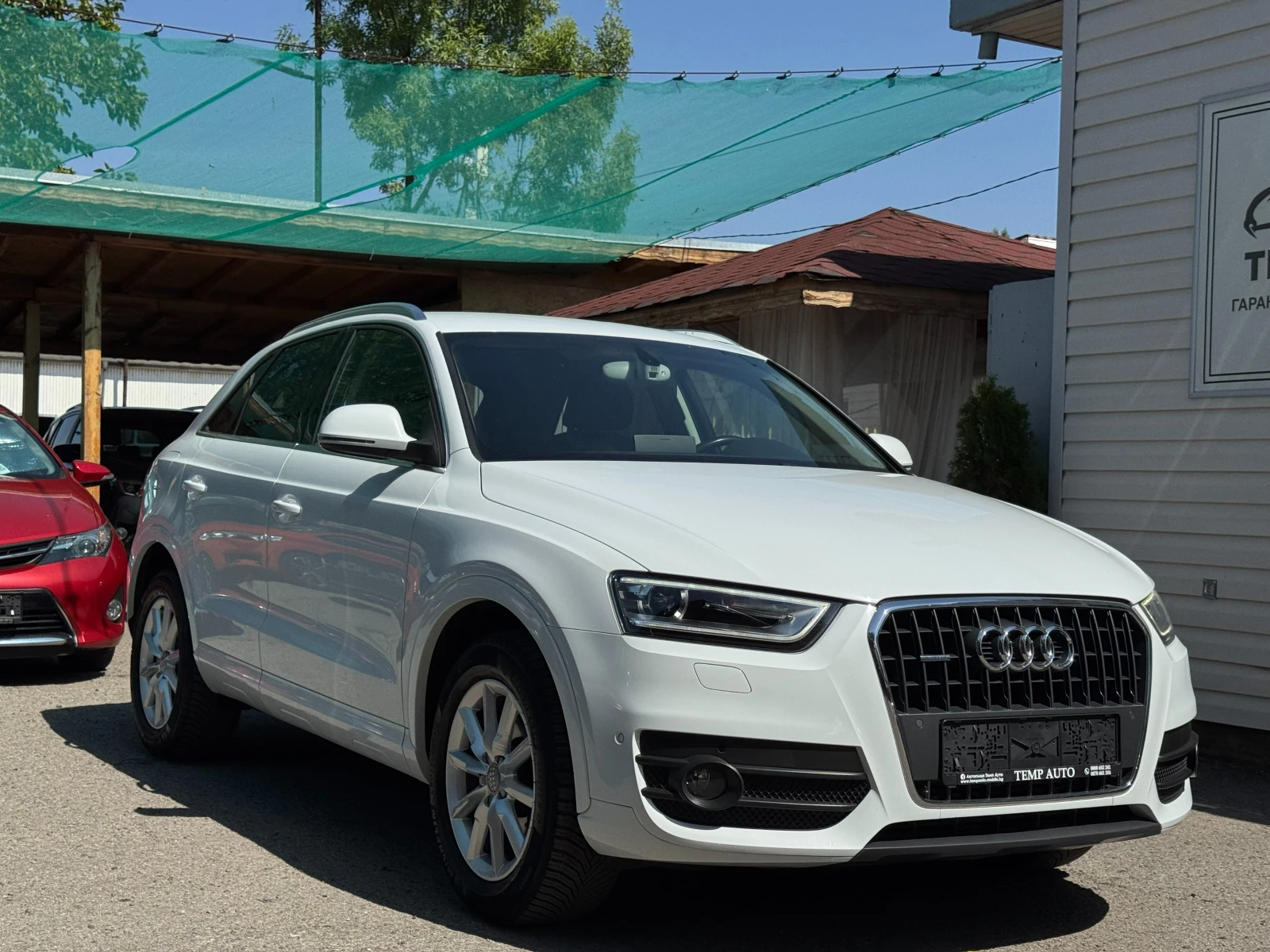 Audi Q3 2.0TDI* 140к.с* С ПЪЛНА СЕРВИЗНА ИСТОРИЯ В АУДИ - изображение 2