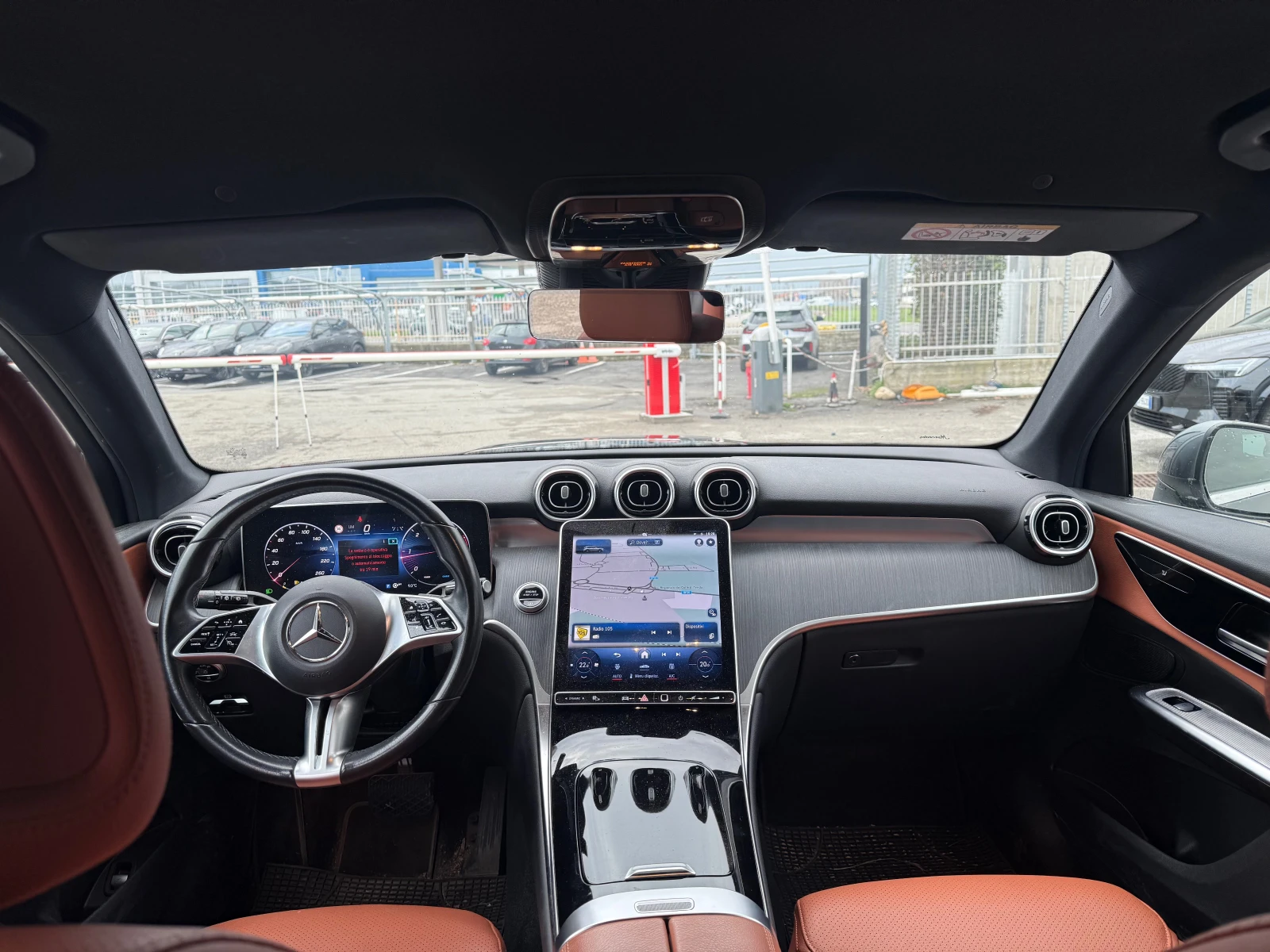 Mercedes-Benz GLC 220 Очакван внос!!!!, снимка 9 - Автомобили и джипове - 53929429