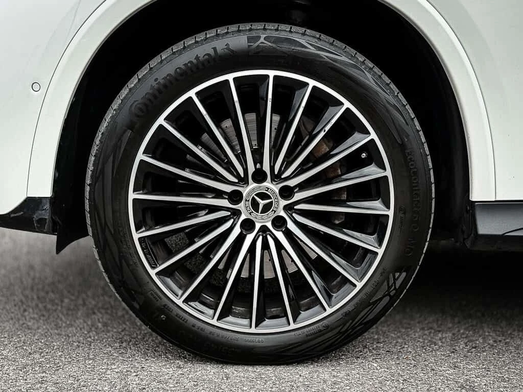 Mercedes-Benz GLC AMG/CARFAX/360 CAM/PANO/ЦЕНА ДО БЪЛГАРИЯ , снимка 10 - Автомобили и джипове - 53950560