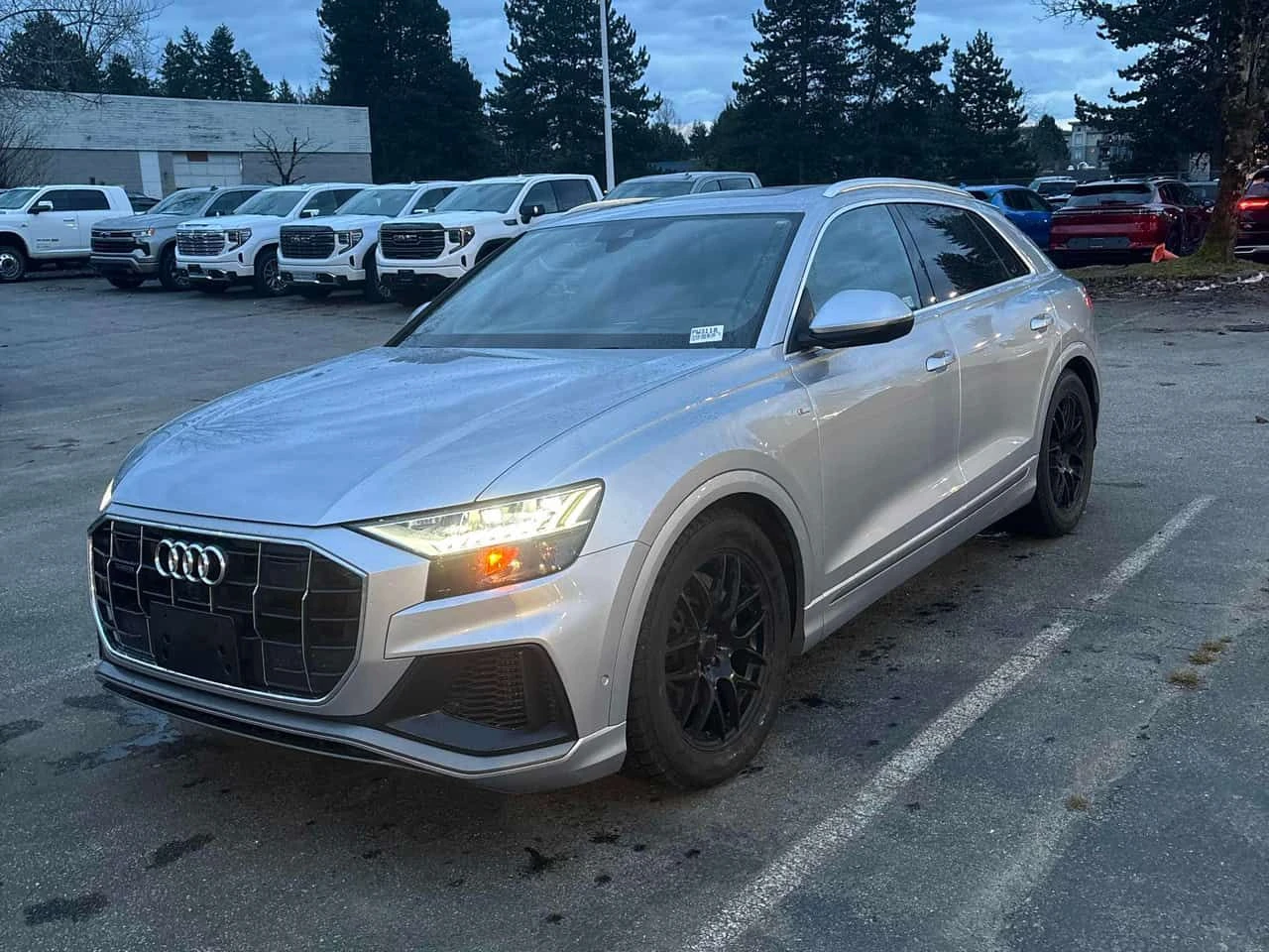 Audi Q8 Technik | PANO | МЪРТВА ЗОНА | ОБДУХВАНЕ | АБМИЕНТ, снимка 10 - Автомобили и джипове - 53954711