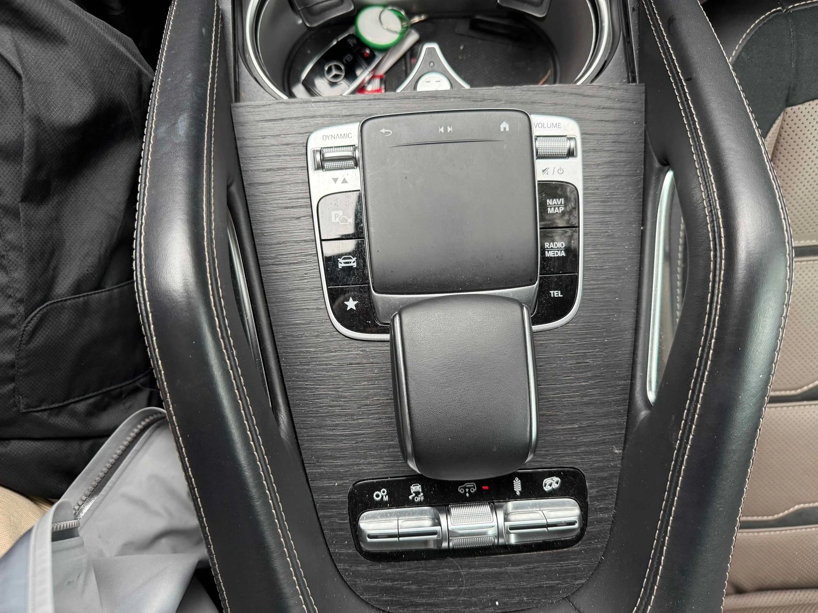 Mercedes-Benz GLS 63 AMG С РЕГИСТРАЦИЯ & АВТО КРЕДИТ, снимка 12 - Автомобили и джипове - 54047286