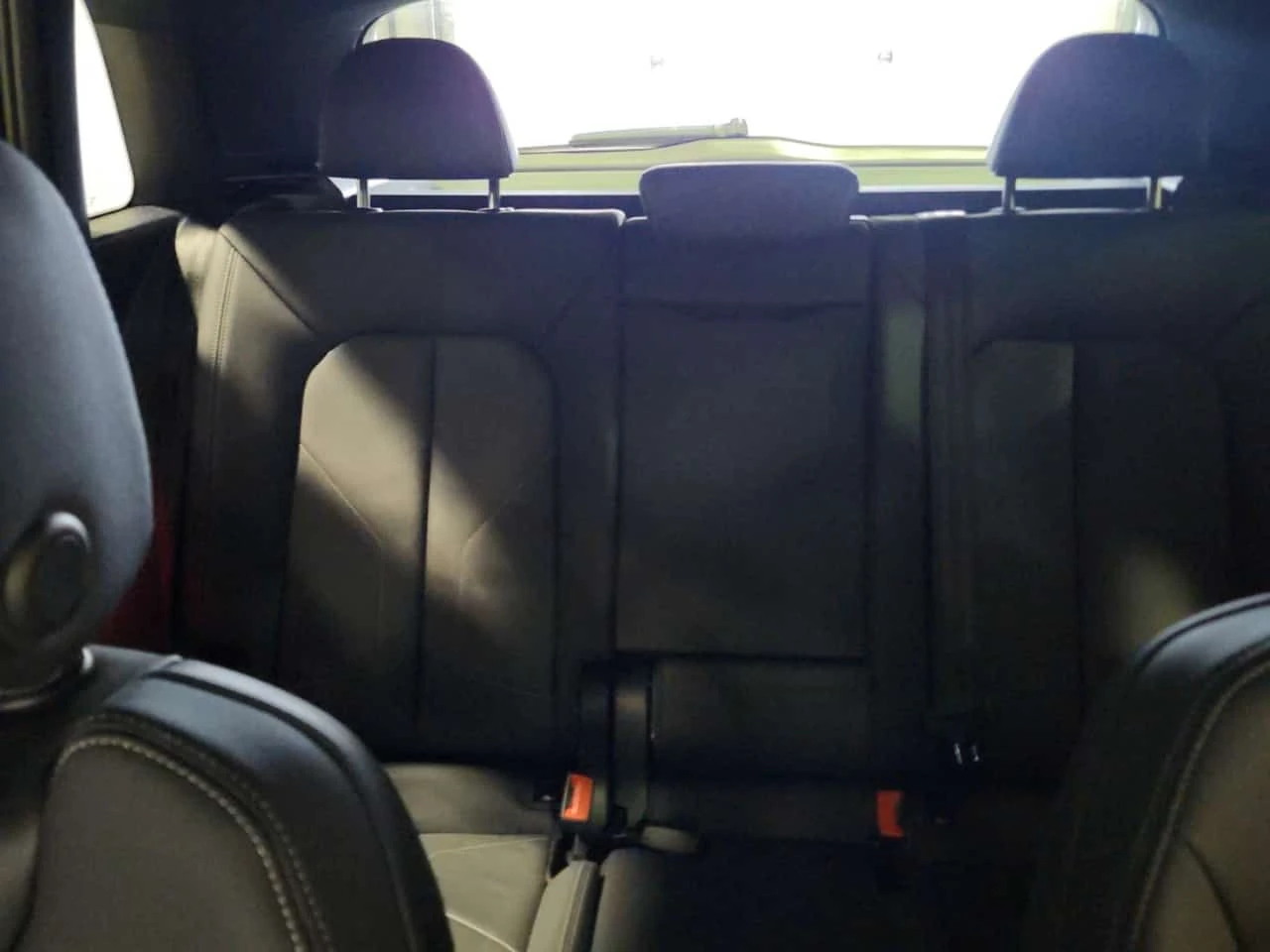 Audi Q3 * TECHNIK S-LINE* MATRIX* AMBIENT* NAVI* , снимка 12 - Автомобили и джипове - 54184148