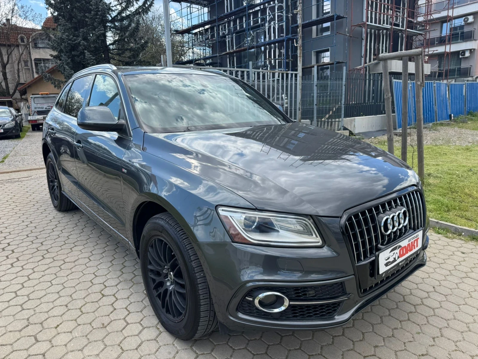 Audi Q5 3.0i/AVTOMAT/КОЖА, снимка 4 - Автомобили и джипове - 54428310