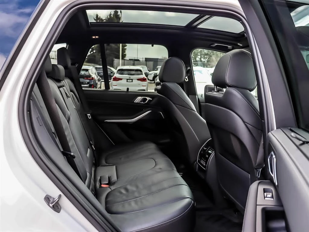 BMW X5 * М-Package* * HeadUp* AвтоКредит* (ЦЕНА ДО БГ), снимка 12 - Автомобили и джипове - 54439487
