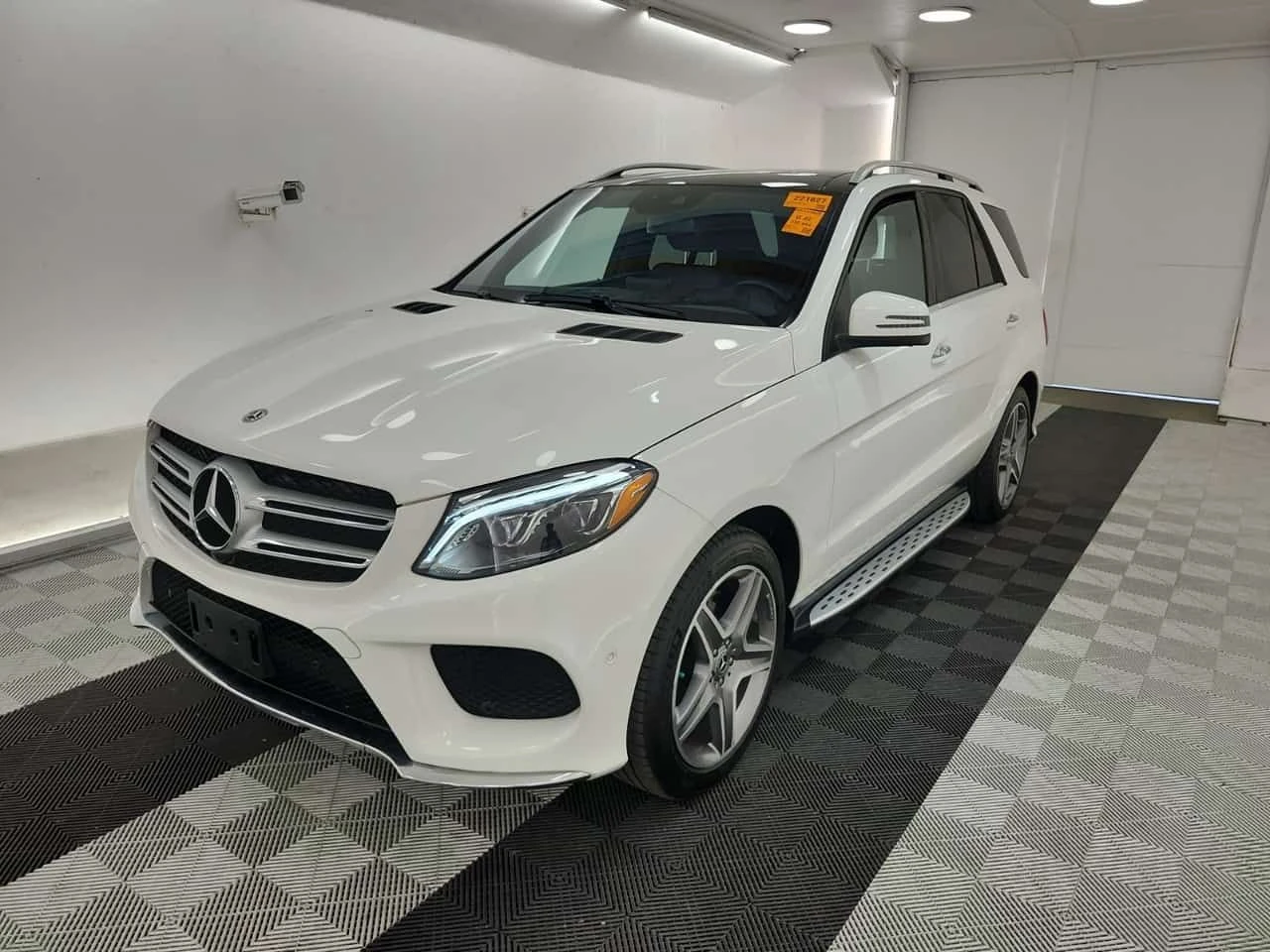 Mercedes-Benz GLE 400 AMG Line * Без инциденти * CARFAX * 