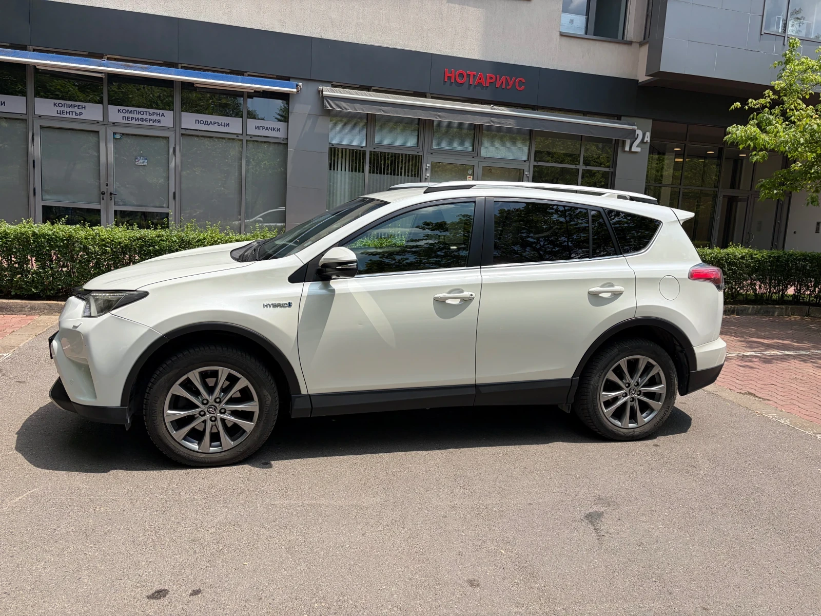 Toyota Rav4, снимка 4 - Автомобили и джипове - 55093020