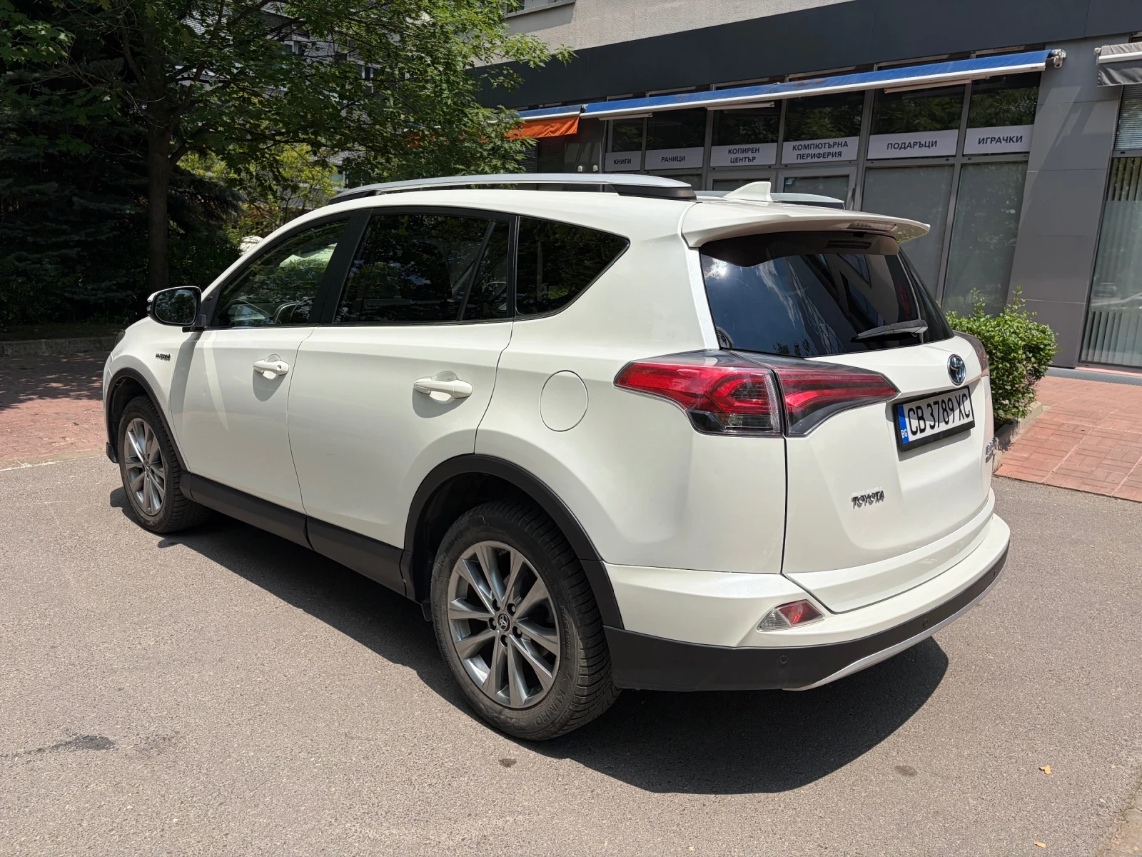 Toyota Rav4, снимка 3 - Автомобили и джипове - 55093020