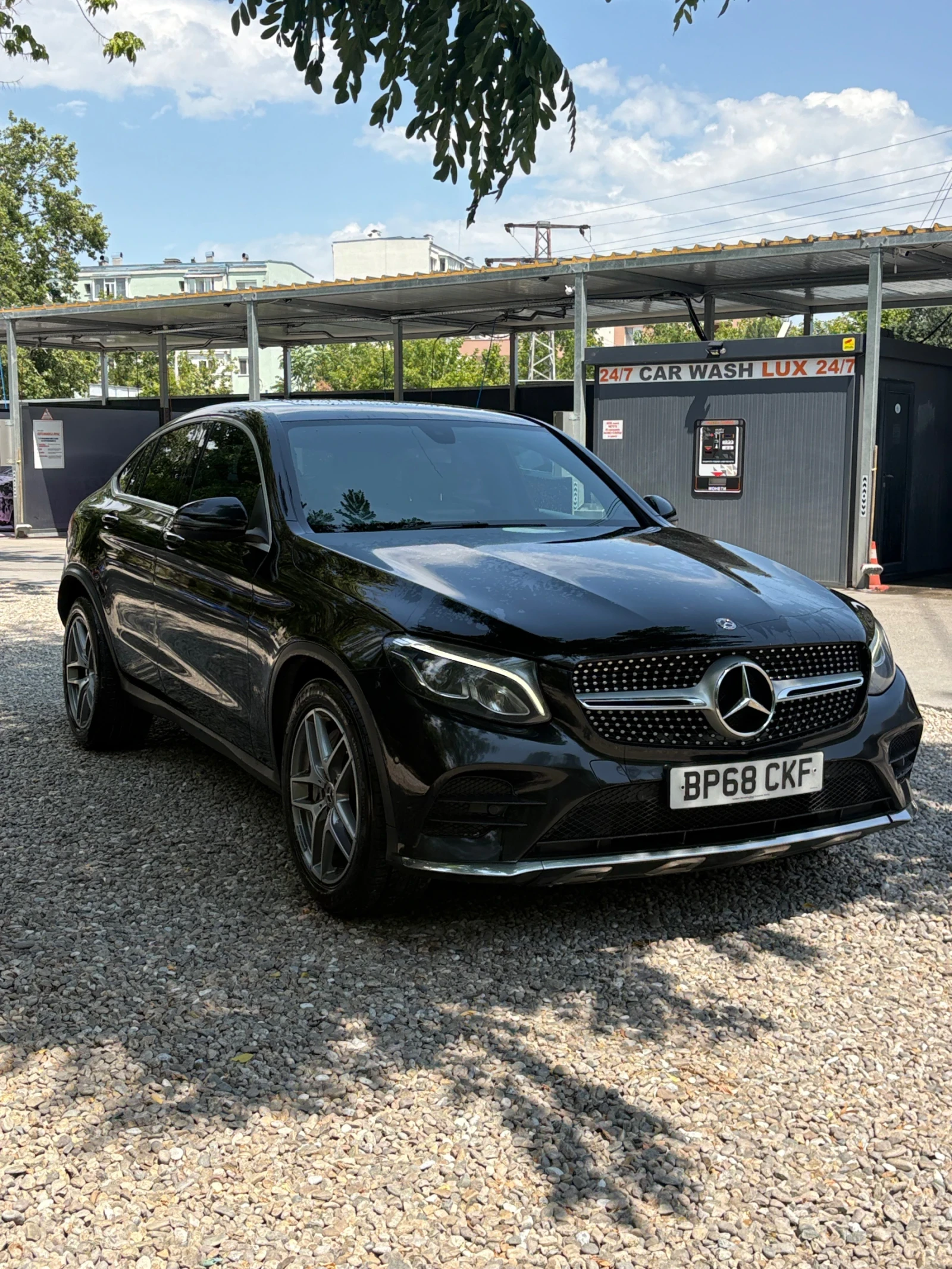 Mercedes-Benz GLC 250 Premium 4-Matic, снимка 2 - Автомобили и джипове - 55491454