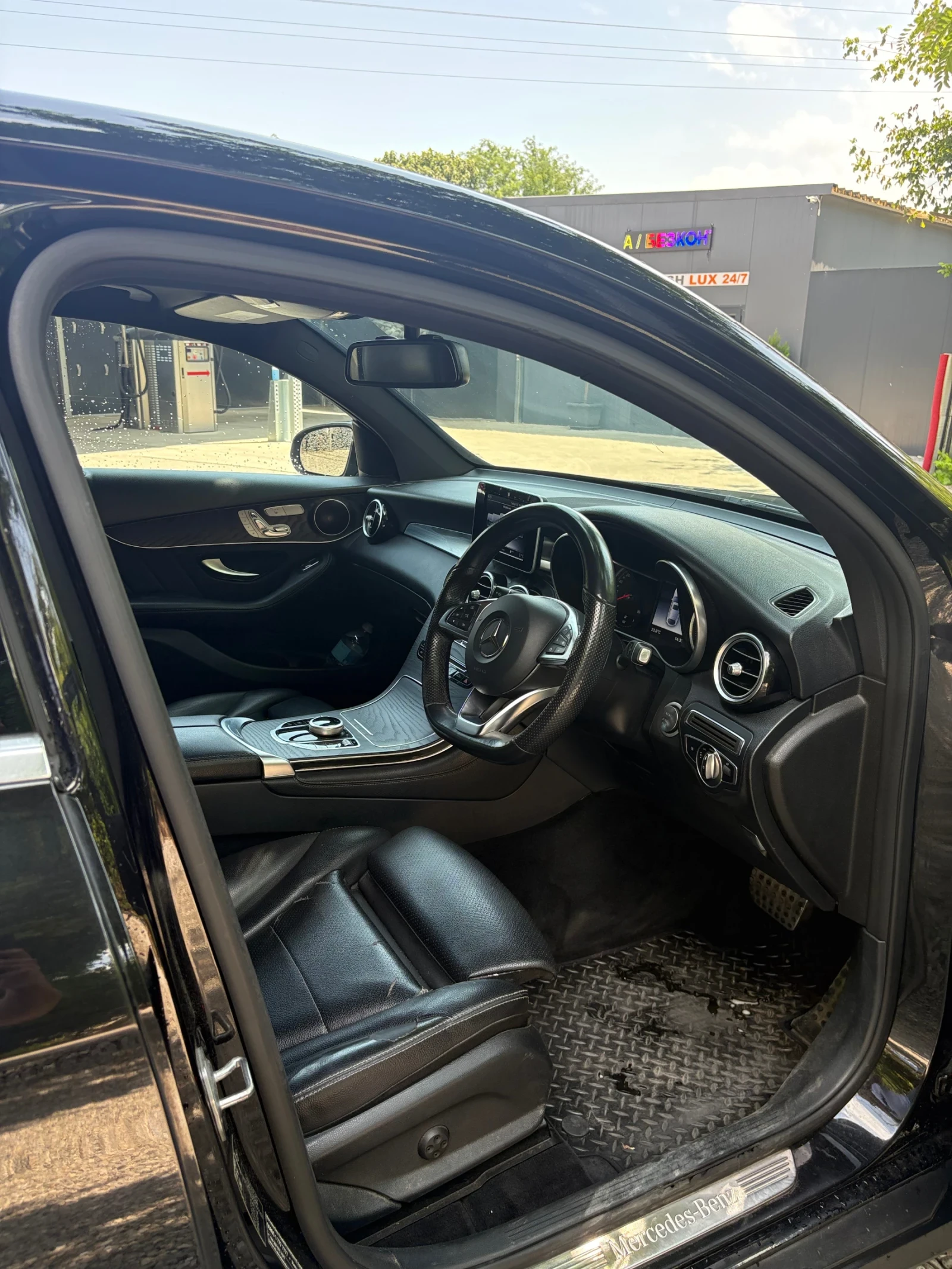 Mercedes-Benz GLC 250 Premium 4-Matic, снимка 7 - Автомобили и джипове - 55491454