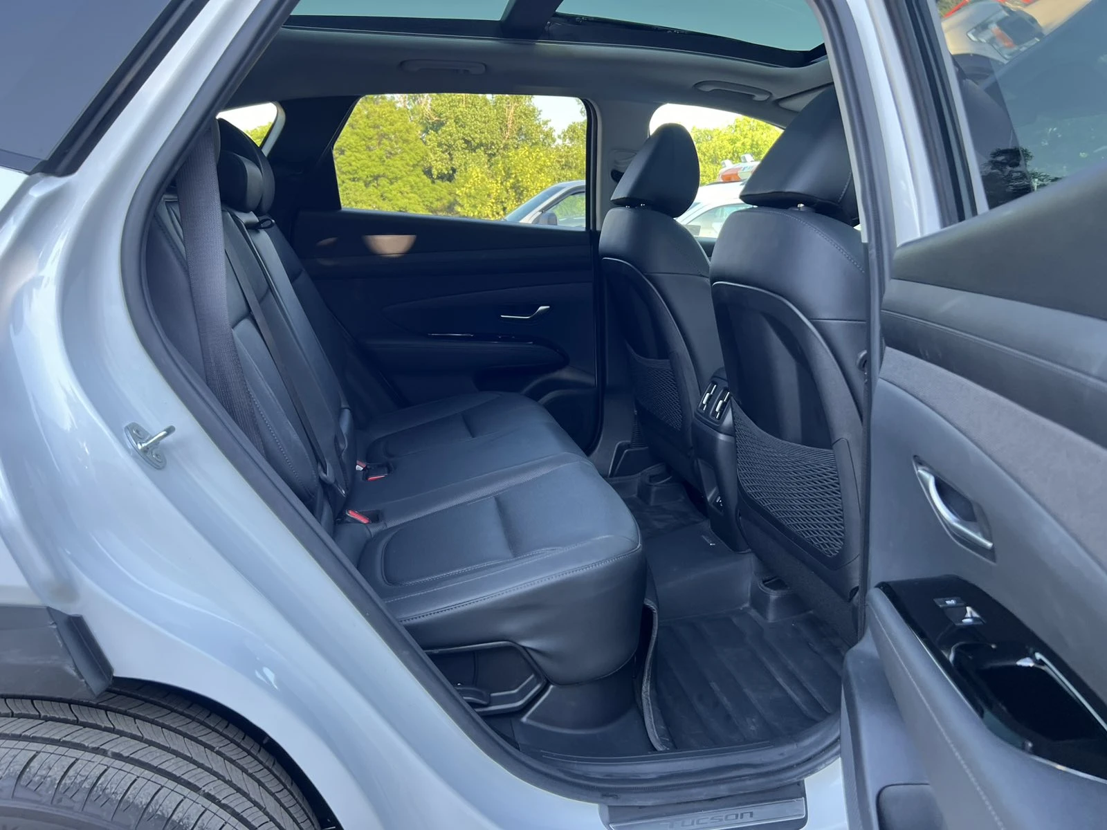 Hyundai Tucson -1900км.- ЧИСТО НОВ - FULL  EKSTRi  ! ! ! , снимка 11 - Автомобили и джипове - 55986865