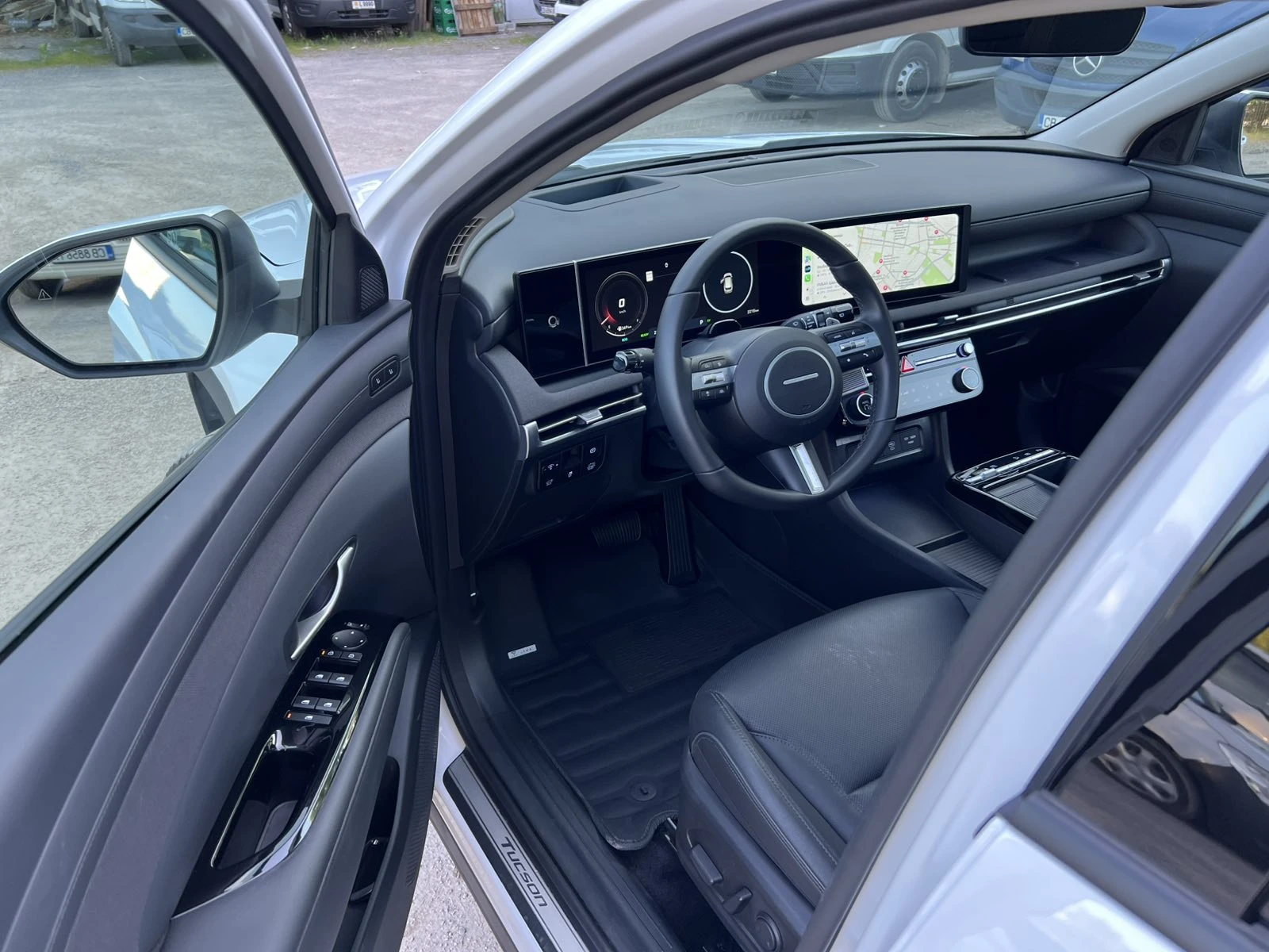 Hyundai Tucson -1900км.- ЧИСТО НОВ - FULL  EKSTRi  ! ! ! , снимка 8 - Автомобили и джипове - 55986865