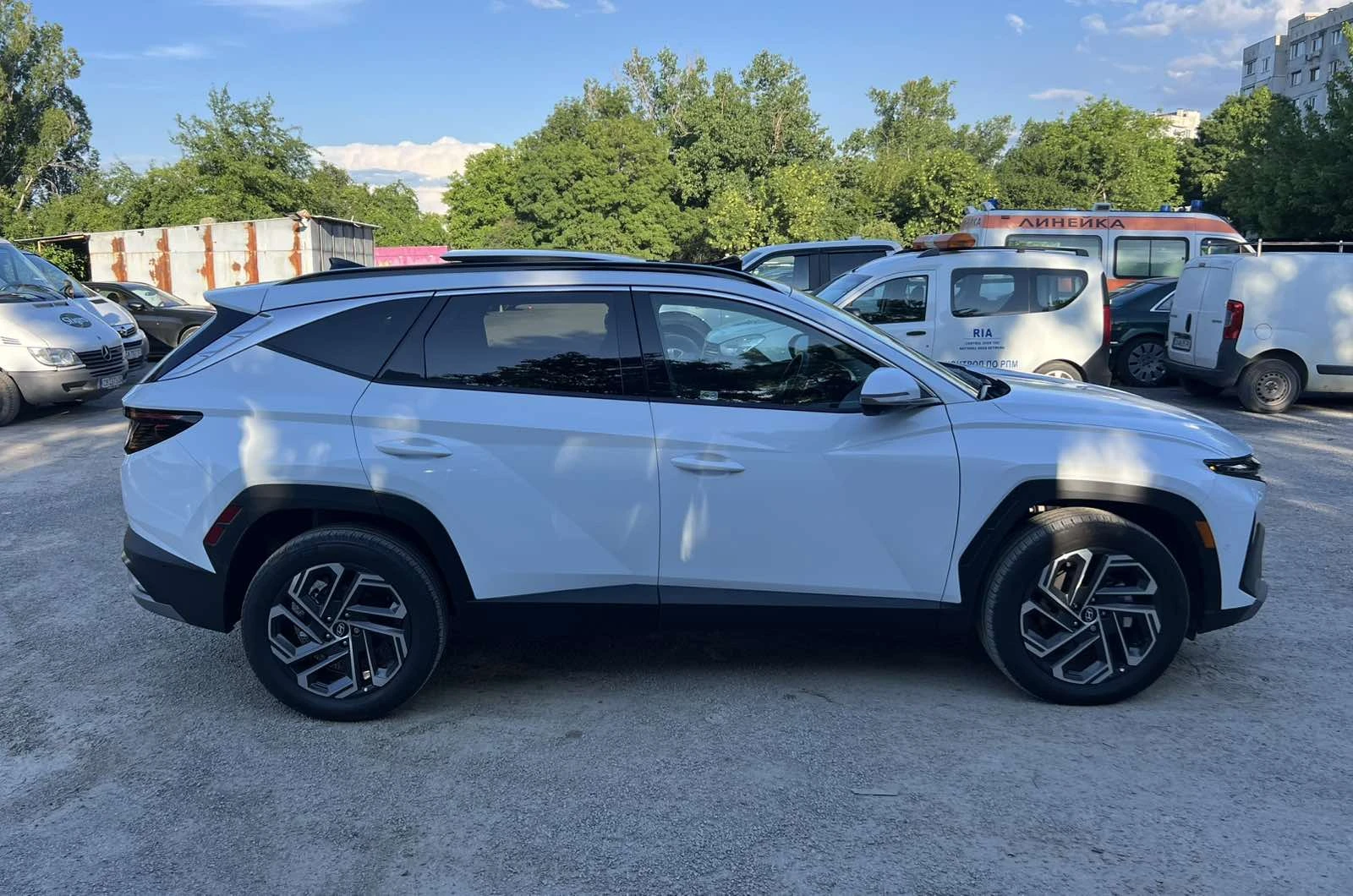 Hyundai Tucson -1900км.- ЧИСТО НОВ - FULL  EKSTRi  ! ! ! , снимка 4 - Автомобили и джипове - 55986865