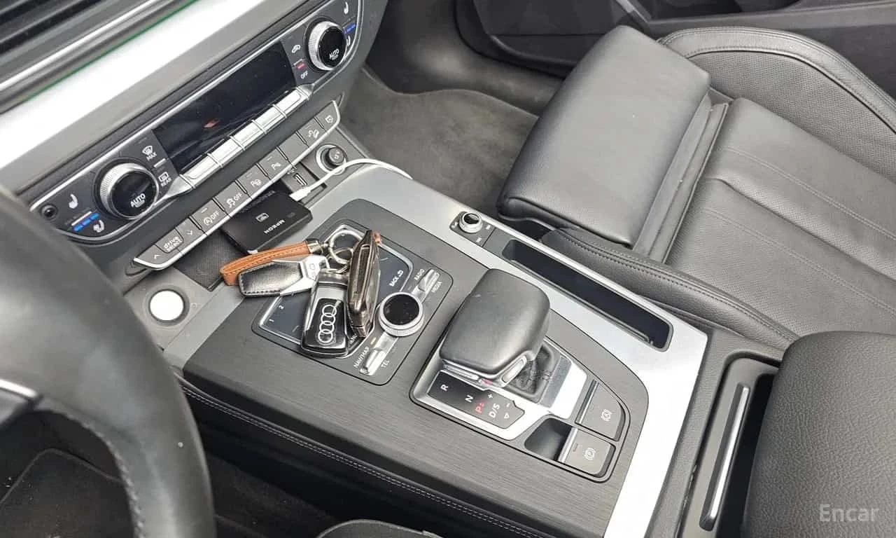 Audi Q5 * 50 TDI Quattro Premium * , снимка 9 - Автомобили и джипове - 56330016