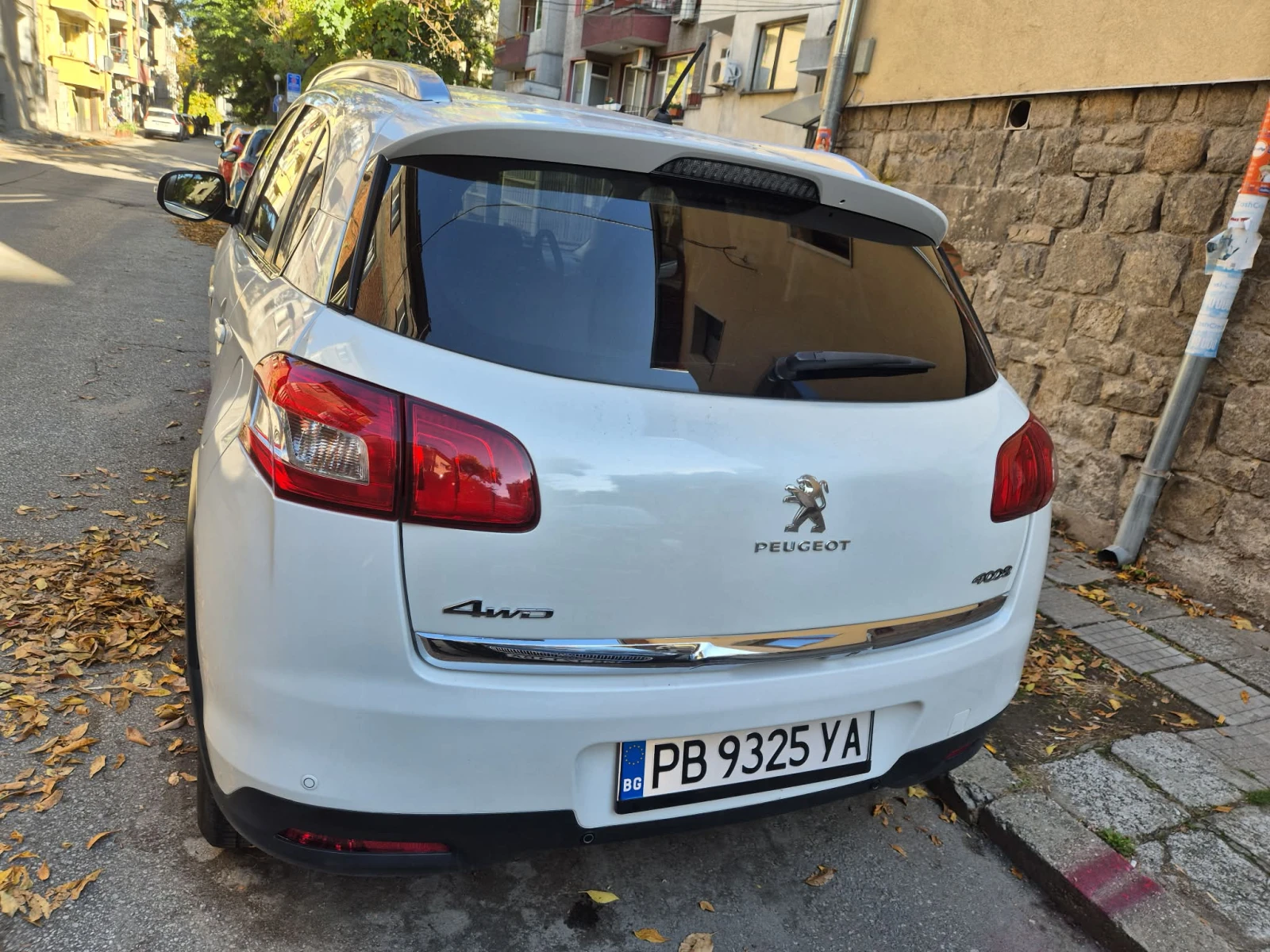 Peugeot 4008 1.8D Panorama 4x4, снимка 2 - Автомобили и джипове - 56729263