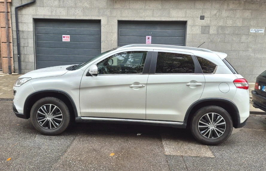 Peugeot 4008 1.8D Panorama 4x4, снимка 4 - Автомобили и джипове - 56729263
