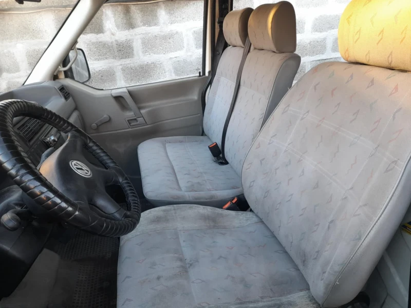 VW T4, снимка 5 - Бусове и автобуси - 52776068